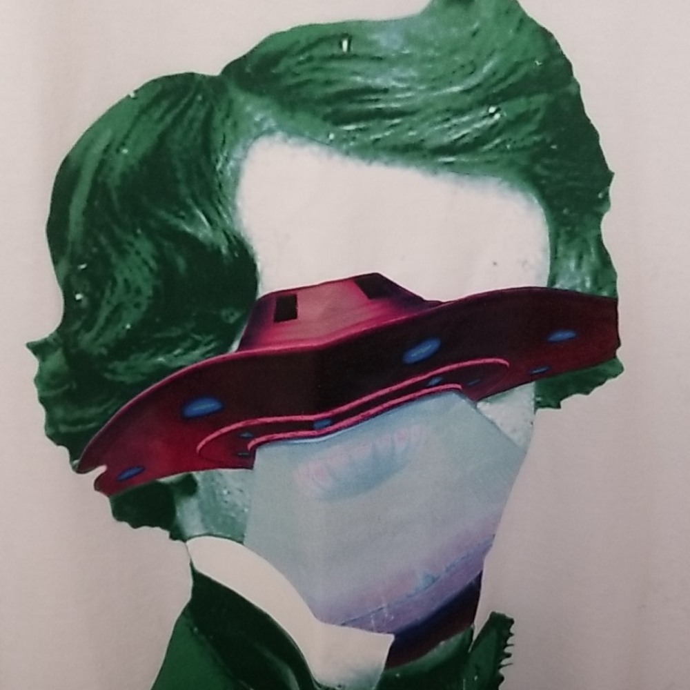 NWOT Valentino x undercover ufo print t shirt